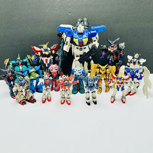 Vintage Bandai Gundam Lot of 16 Mobile Fighter Suit Mixed 2000 Action Figure Y2K